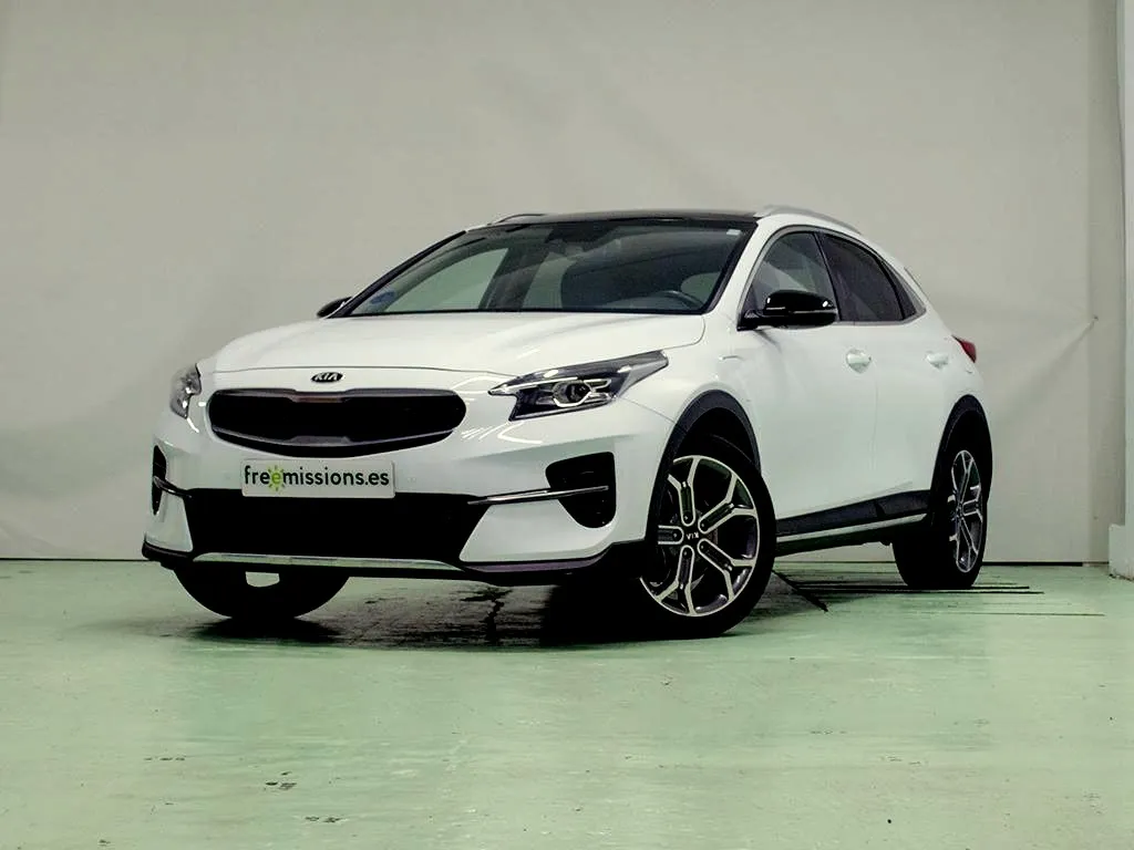 Kia xCeed 1.6 GDi PHEV eMotion 141 cv — foto 1